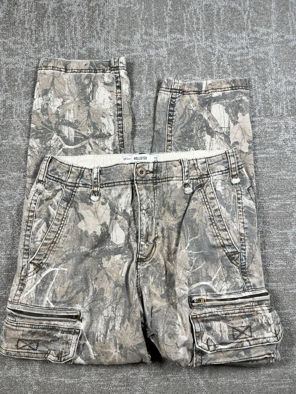 Hollister Y2K Loose Fit Baggy Cargo Camo Pant Size 33x32